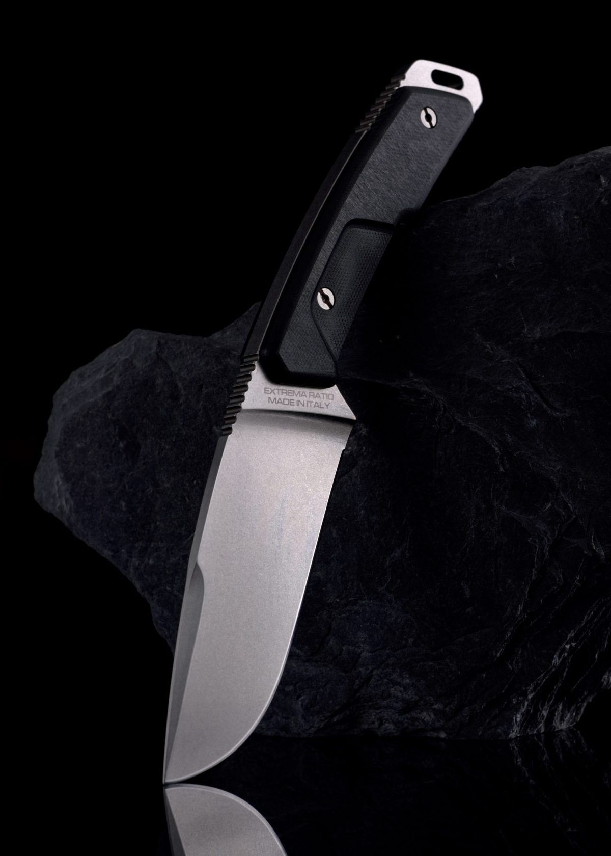 0410000463swdwi_extrema_ratio_messer_sethlans_stonewash_survivalvKWox16Y8etfb