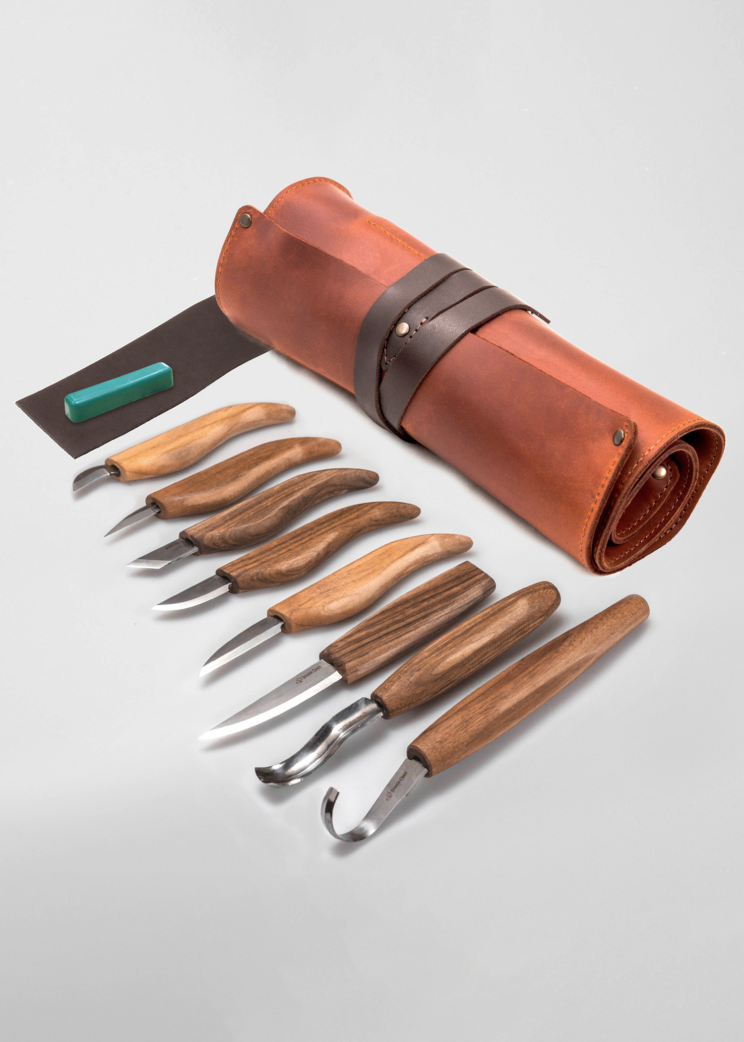 bc-s18x_beavercraft_deluxe_holzschnitz-set_8_messer_rolle_carving_knives_couteau_nussbaum