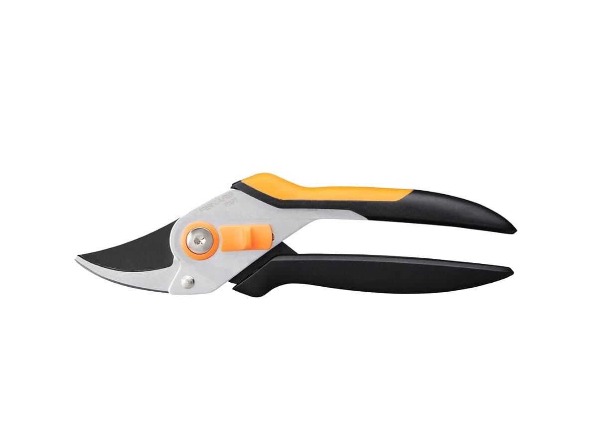 0120049_fiskars-solid-bypass-pruner-metal-p331-size-m-1057163